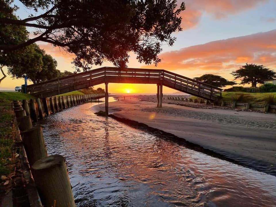 Raumati Guest House Paraparaumu Luaran gambar