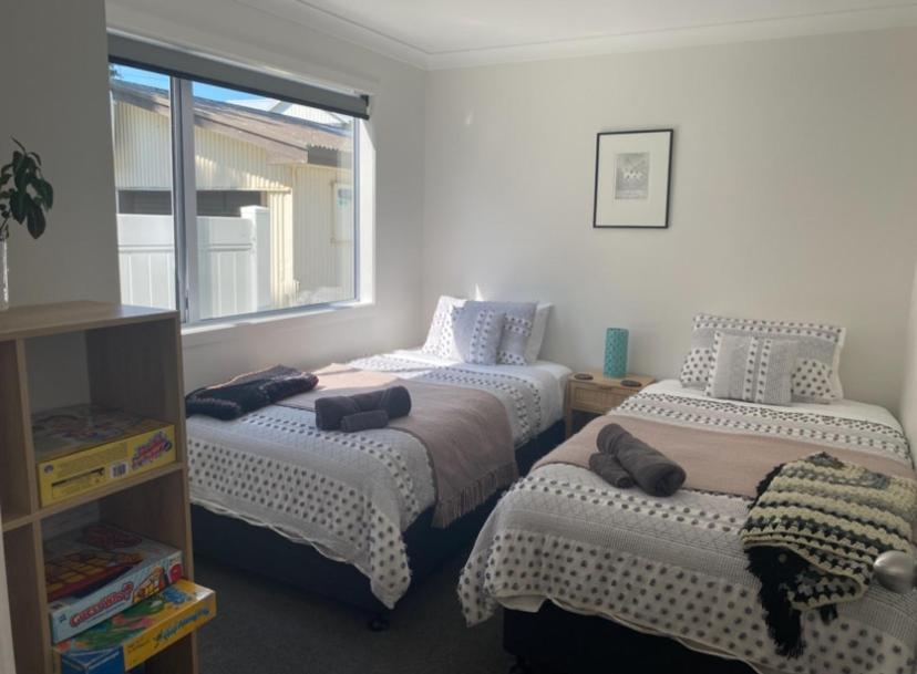 Raumati Guest House Paraparaumu Luaran gambar